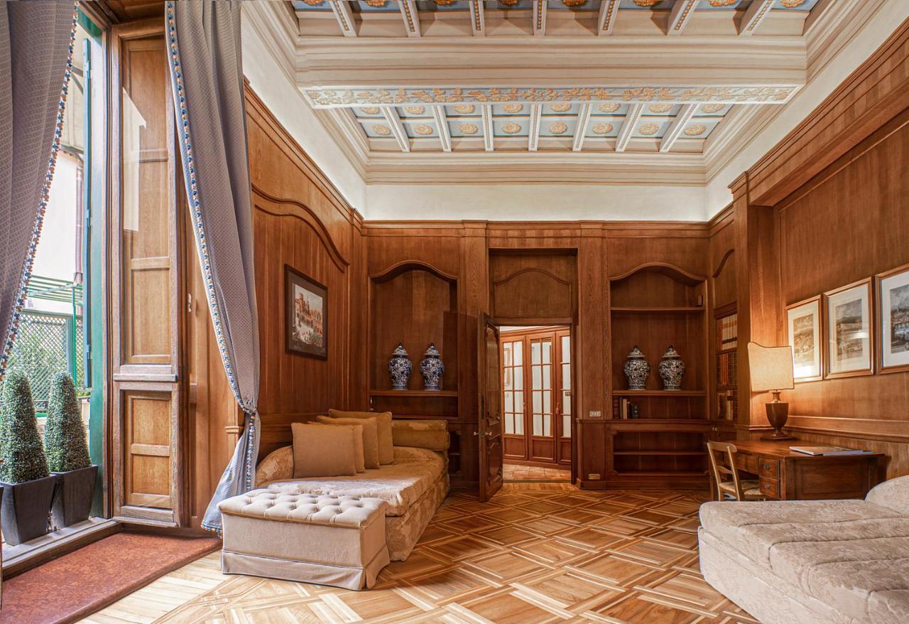 רומא Residenza Ruspoli Bonaparte מראה חיצוני תמונה