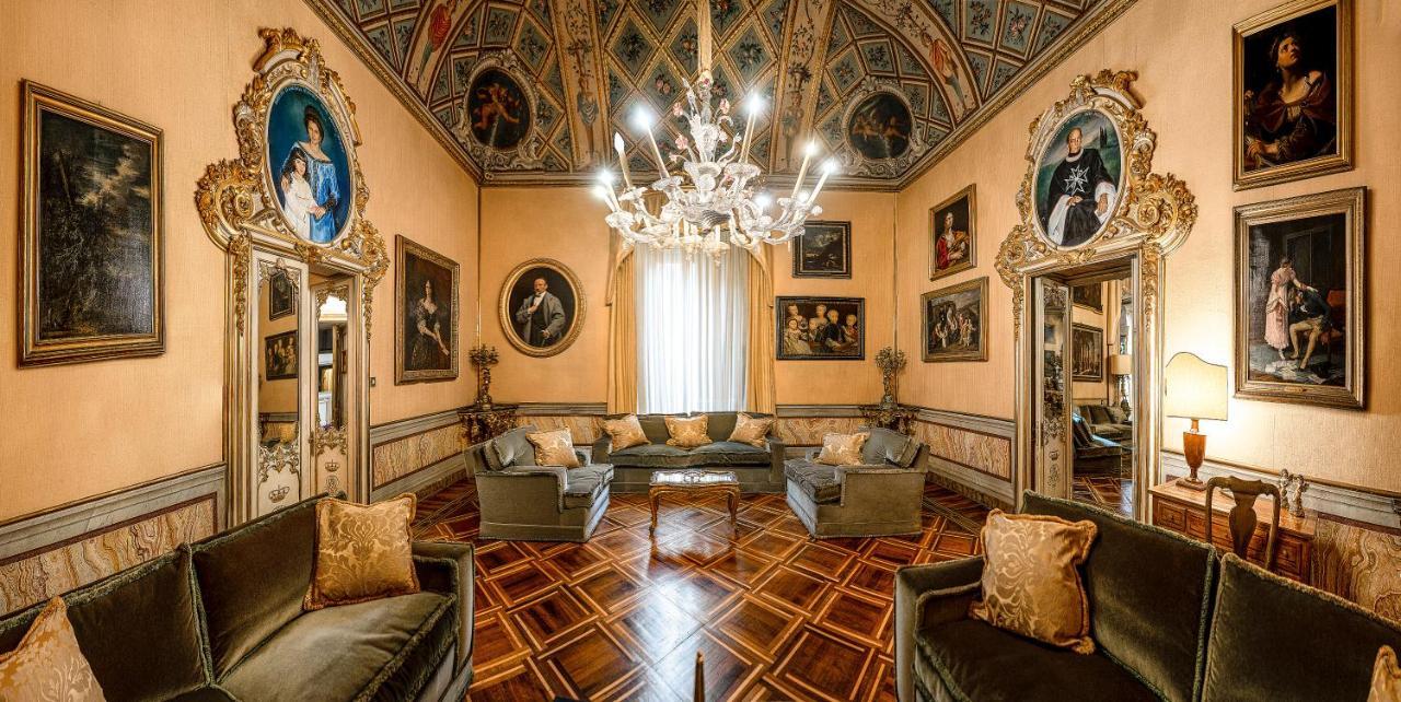 רומא Residenza Ruspoli Bonaparte מראה חיצוני תמונה