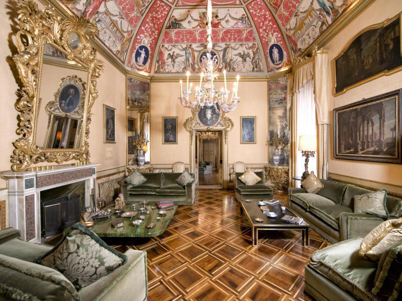 רומא Residenza Ruspoli Bonaparte מראה חיצוני תמונה