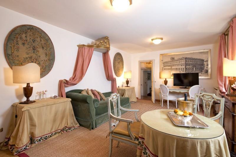 רומא Residenza Ruspoli Bonaparte חדר תמונה