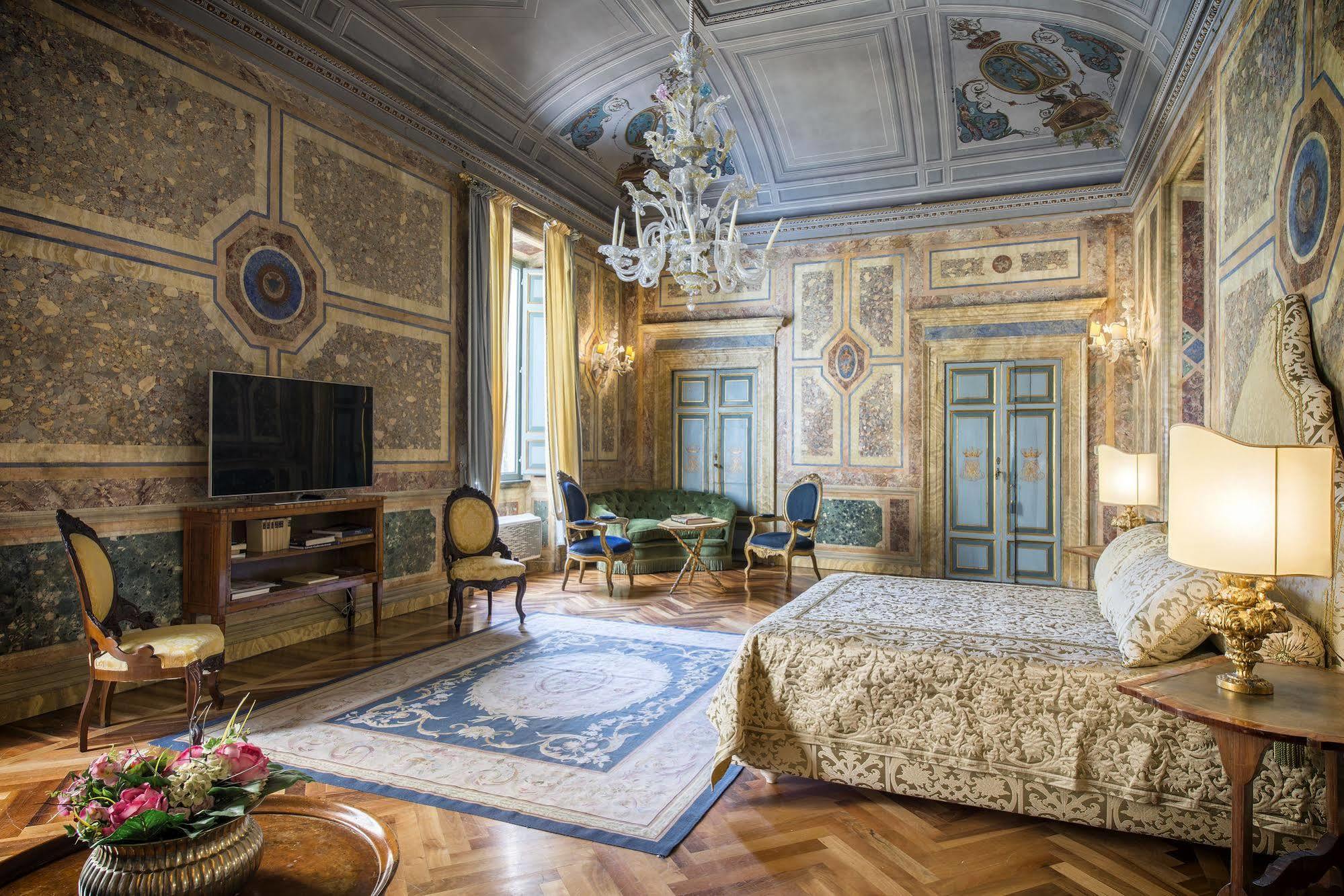 רומא Residenza Ruspoli Bonaparte מראה חיצוני תמונה