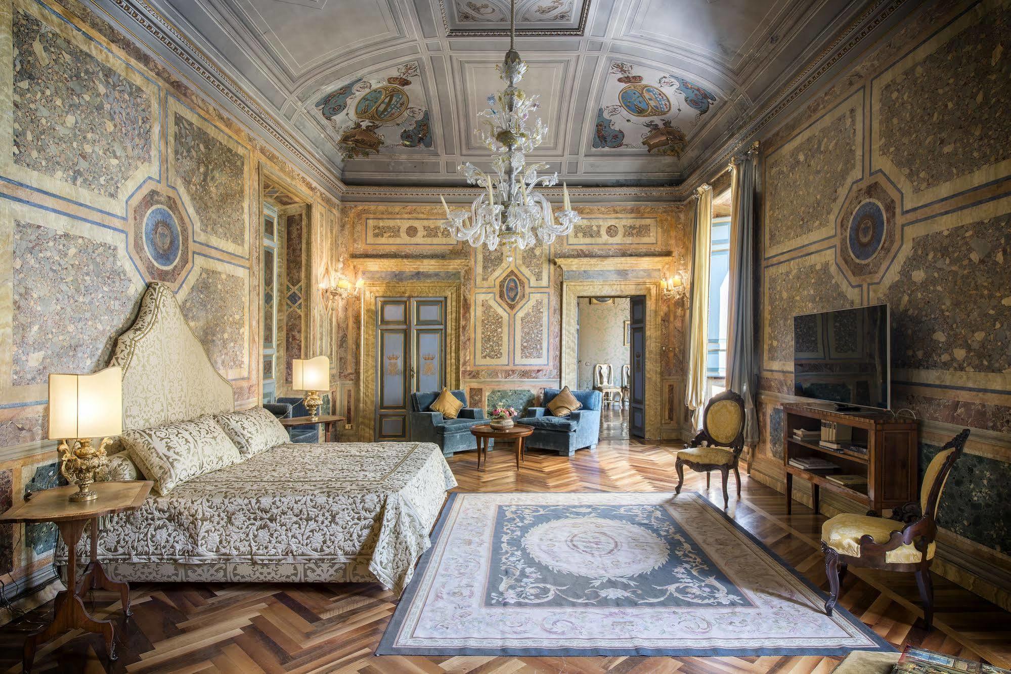 רומא Residenza Ruspoli Bonaparte מראה חיצוני תמונה