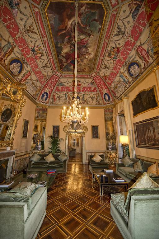 רומא Residenza Ruspoli Bonaparte מראה חיצוני תמונה